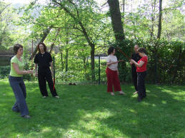 Tai Chi Chuan � l'�p�e, souplesse et d�tente sont de rigueur